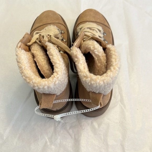 Steve Madden Reyen Suede Faux Shearling Cold Weather Lug Sole Platform Booties - Picture 6 of 13